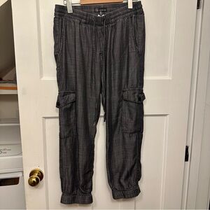 ⭐️ Carre Noir Med Ladies Gray Cargo Pants